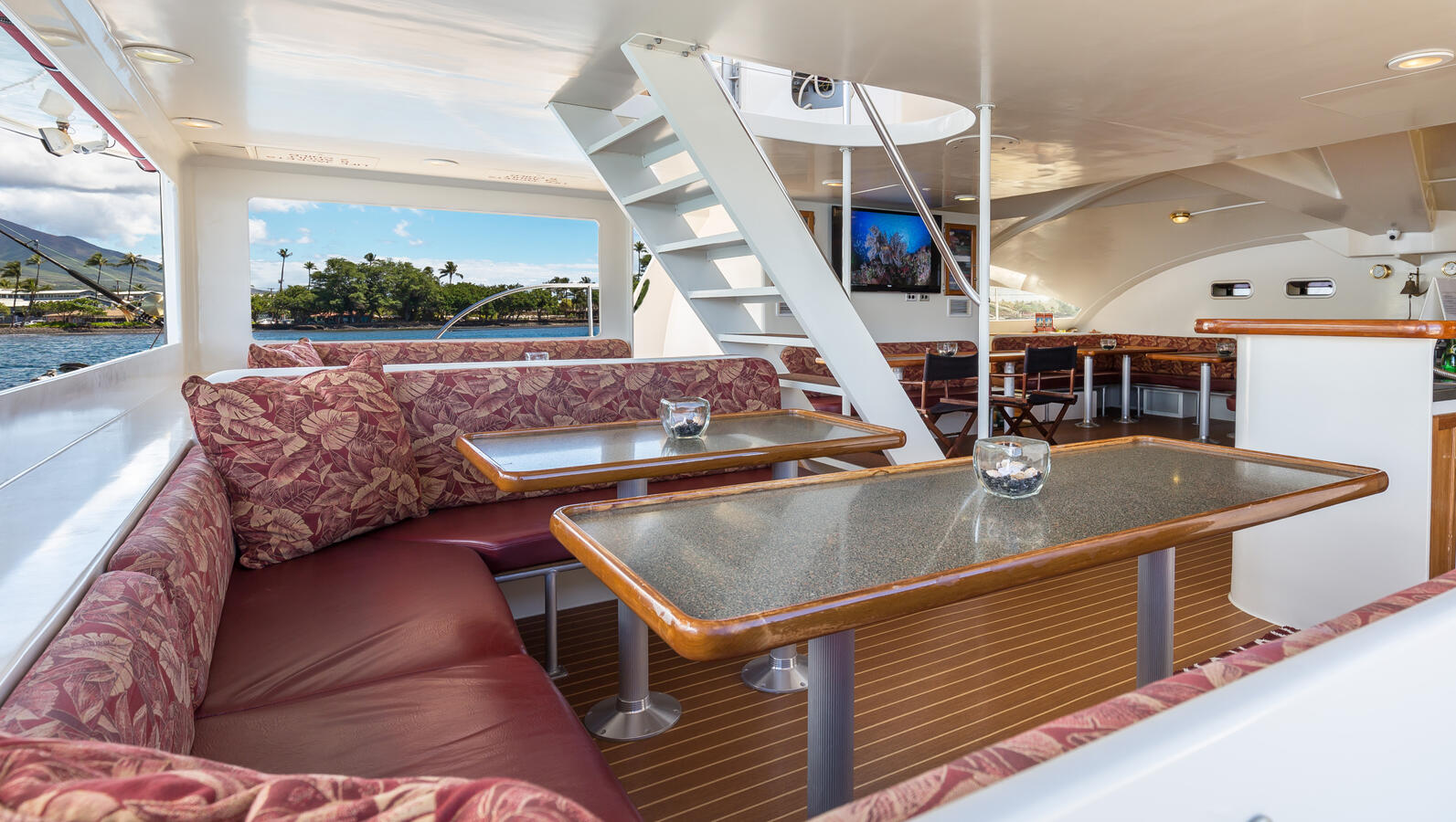 Stern Tables with Picture Windows